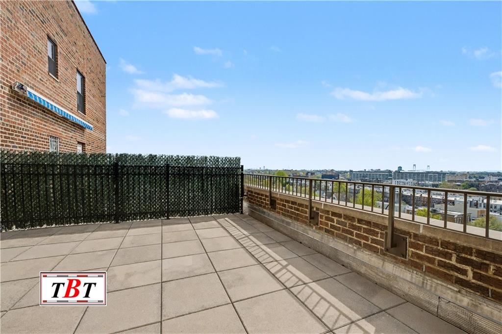 303 Beverley Road, Unit 10G Brooklyn, NY 11218 - Photo 6 of 36