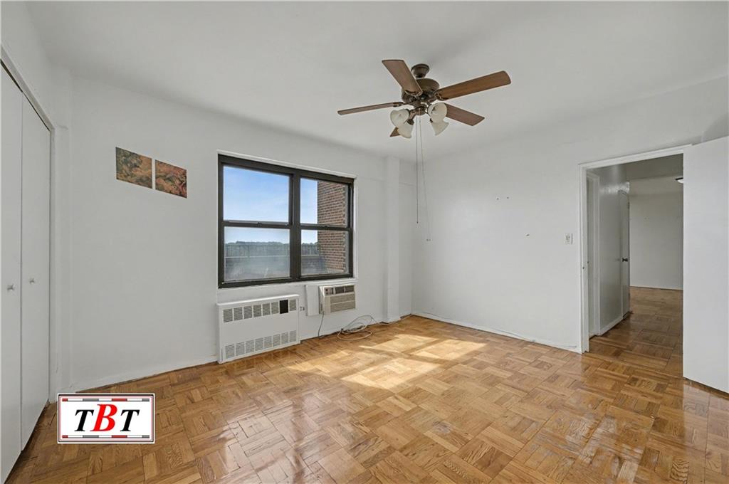 303 Beverley Road, Unit 10G Brooklyn, NY 11218 - Photo 8 of 36