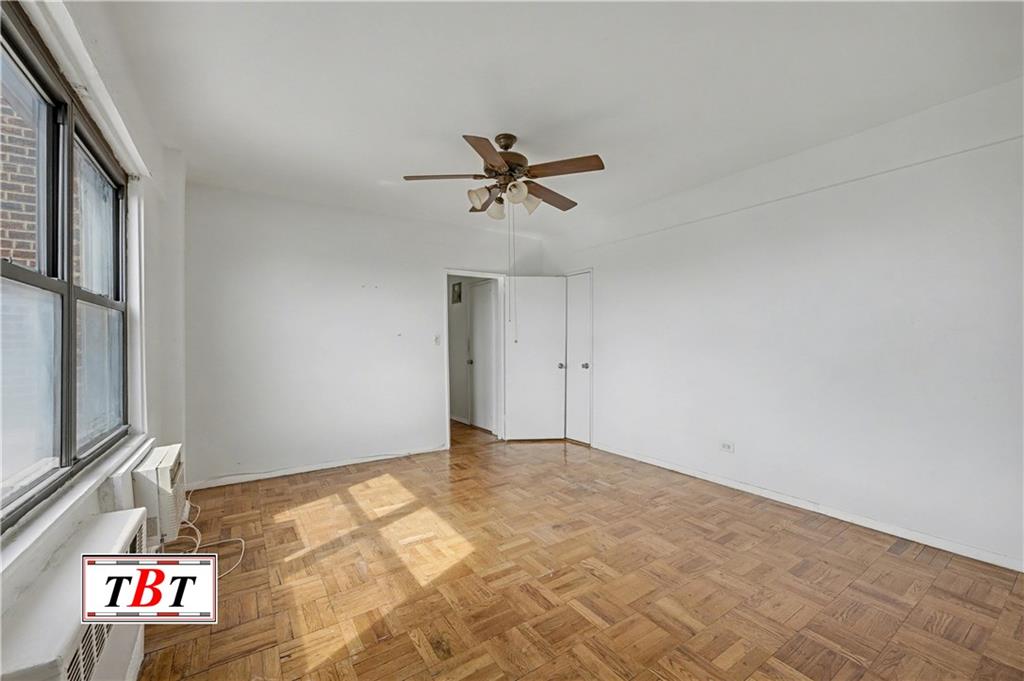 303 Beverley Road, Unit 10G Brooklyn, NY 11218 - Photo 9 of 36