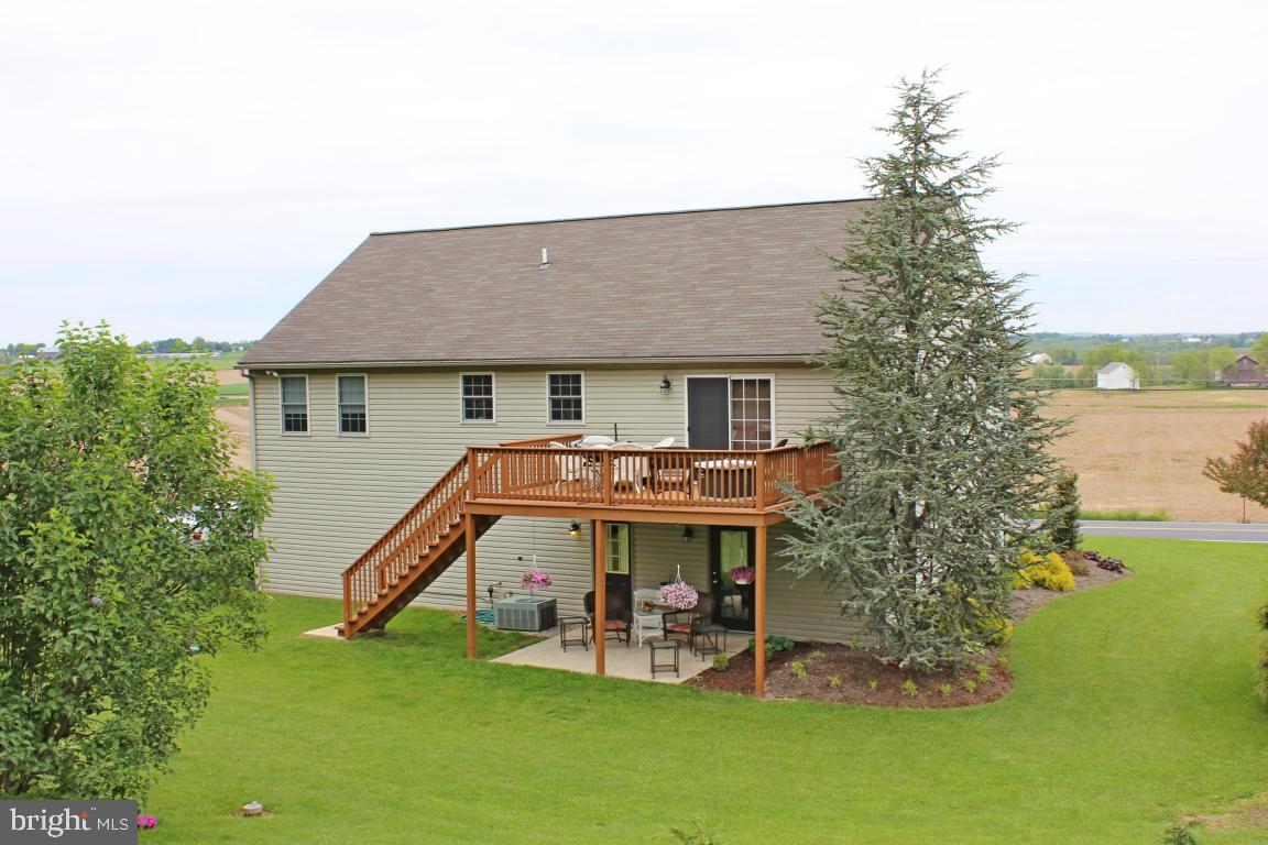 738 Fairview Road Mount Joy, PA 17552 - Photo 16 of 18