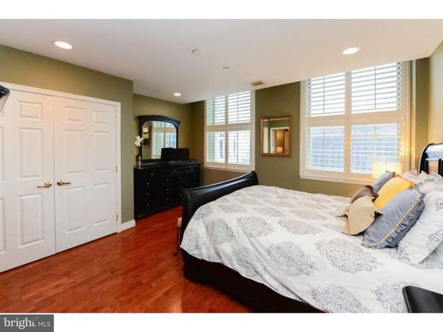 $445,000 | 1600-18 Arch Street, Unit 1803, Philadelphia, PA 19103