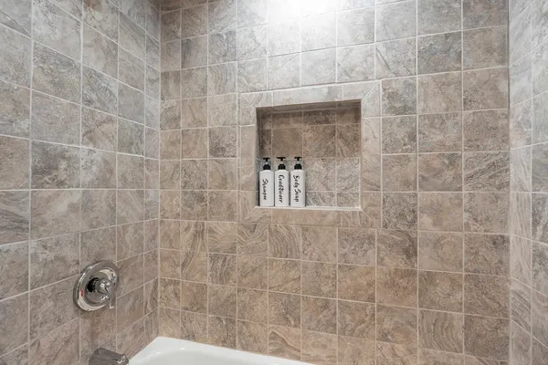 $524,900 | 4452 Wyandot Trail, Green Bay, WI 54313