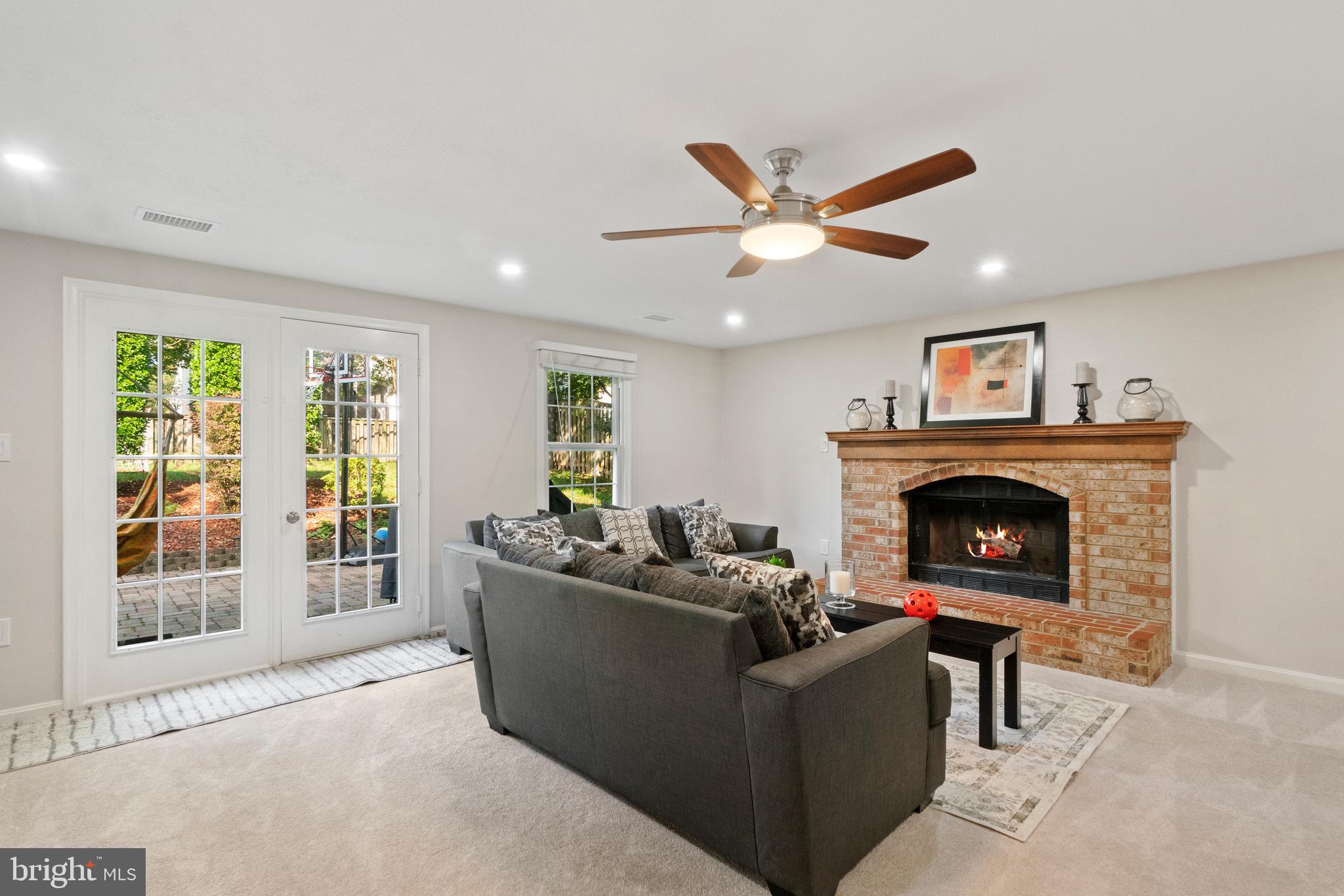 8834 Shadowlake Way Springfield, VA 22153 - Photo 17 of 40 Family Room with walkout to patio