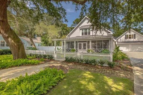 $2,500,000 | 409 Kelsall Avenue, St. Simons Island, GA 31522