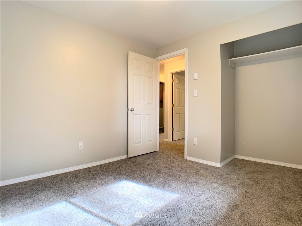 3435 Stanfield Road Southeast Lacey, WA 98503 - Photo 19 of 32 Gallery Image 19