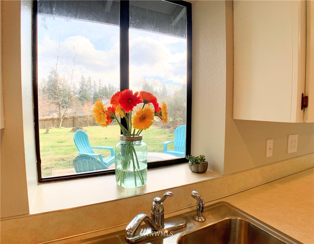 3435 Stanfield Road Southeast Lacey, WA 98503 - Photo 10 of 32 Gallery Image 10