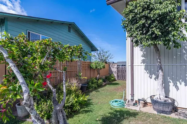 $1,130,000 | 845 Kekoa Place, Wailuku, HI 96793