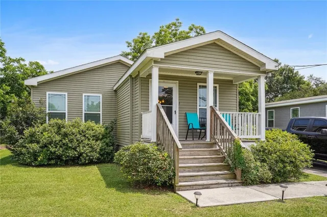 $1,900 | 117 Planters Canal Road, Belle Chasse, LA 70037