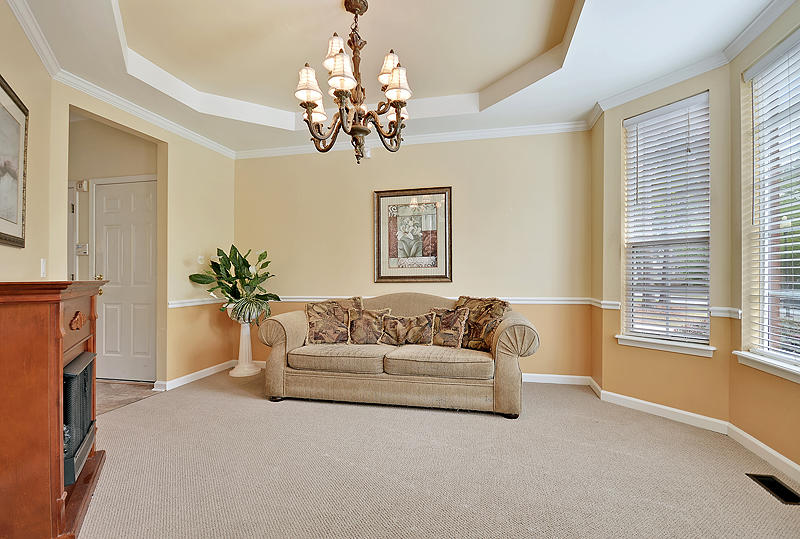 1005 Crooked Oak Road Summerville, SC 29485 - Photo 7 of 39 DSC_0719_DSC_0722-copy