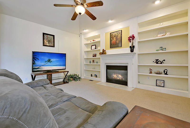 1005 Crooked Oak Road Summerville, SC 29485 - Photo 8 of 39 DSC_0670_DSC_0673-copy