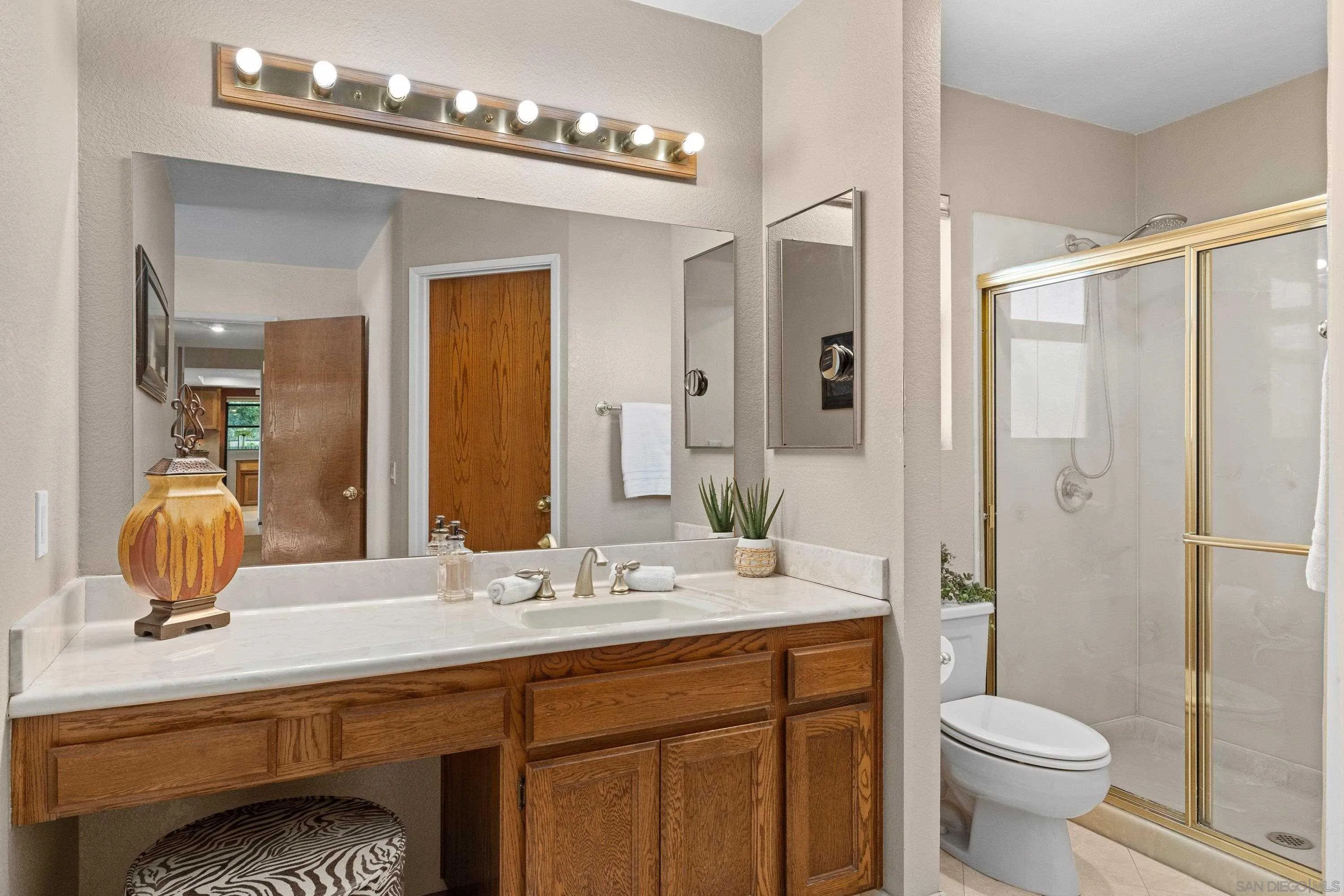 23549 Oriente Way Ramona, CA 92065 - Photo 19 of 58