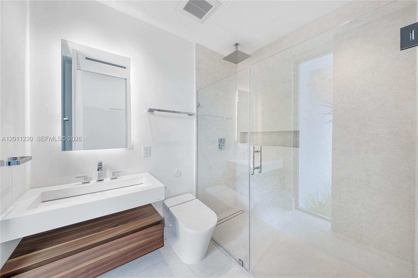 3280 Lake Ridge Lane Weston, FL 33332 - Photo 23 of 38
