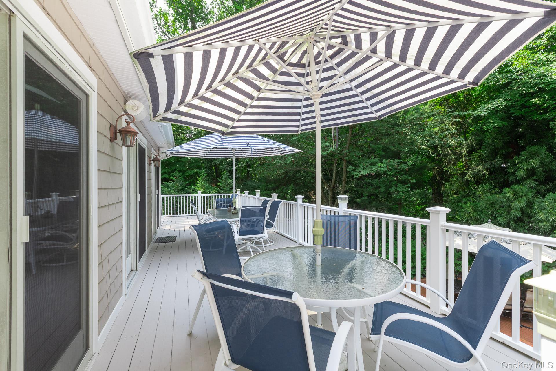 29 Farm Road St. James, NY 11780 - Photo 33 of 49
