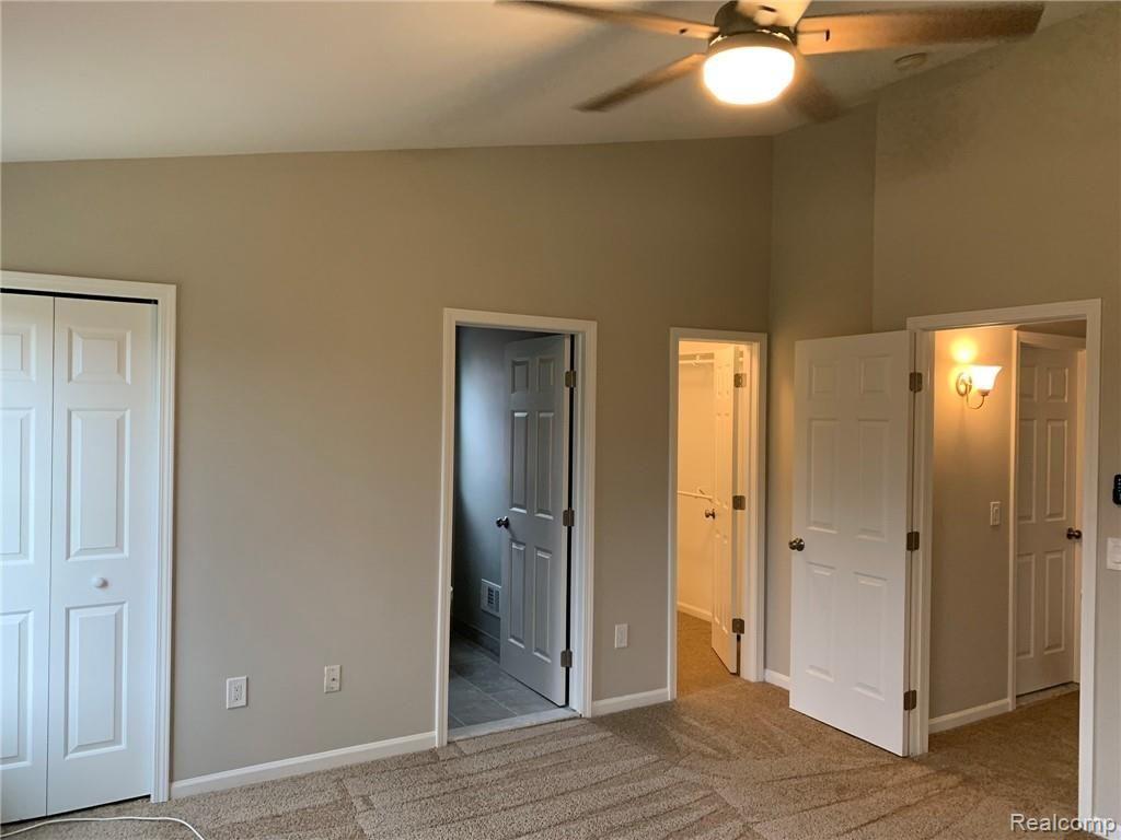 24447 Berg Road Southfield, MI 48033 - Photo 13 of 20 13.JPEG