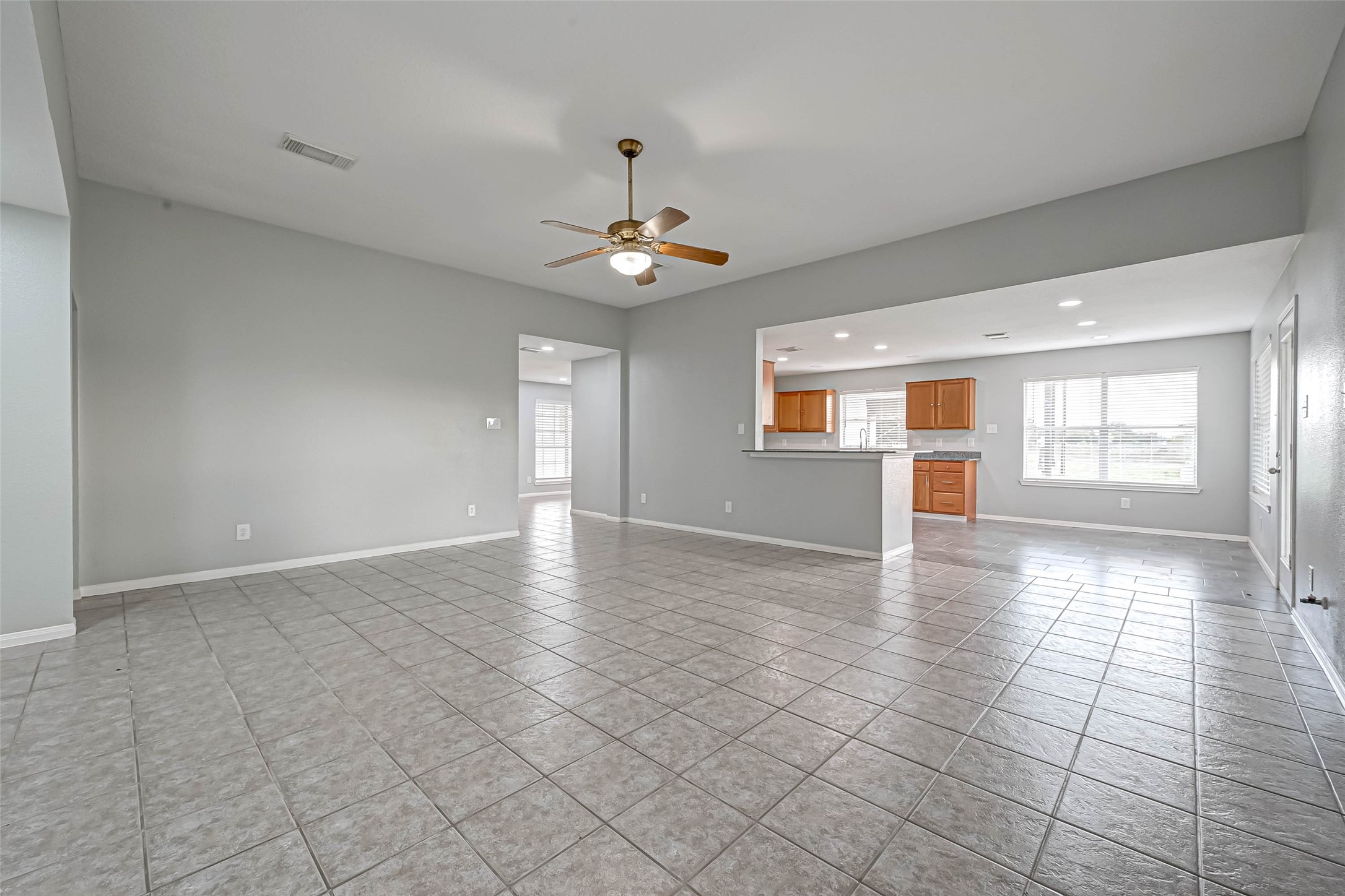 7520 Vincik Ehlert Road Rosenberg, TX 77471 - Photo 11 of 46 a view of an empty room with a window