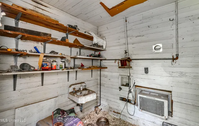 $175,000 | 1110 Jackson Avenue, Yazoo City, MS 39194