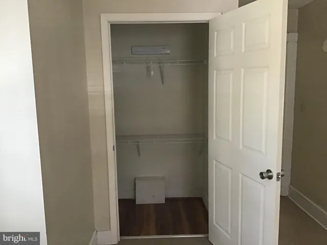 $1,295 | 1822 East Main Street, Waynesboro, PA 17268