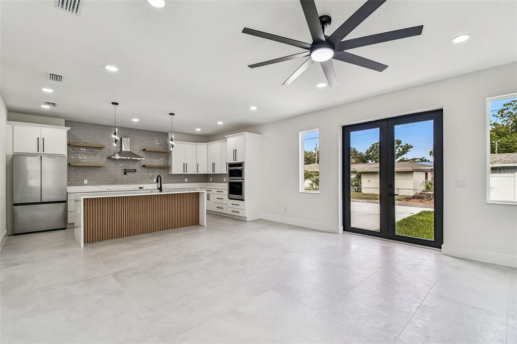 3017 West Spruce Street Tampa, FL 33607 - Photo 12 of 42