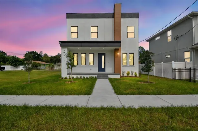 $849,900 | 3017 West Spruce Street, Tampa, FL 33607