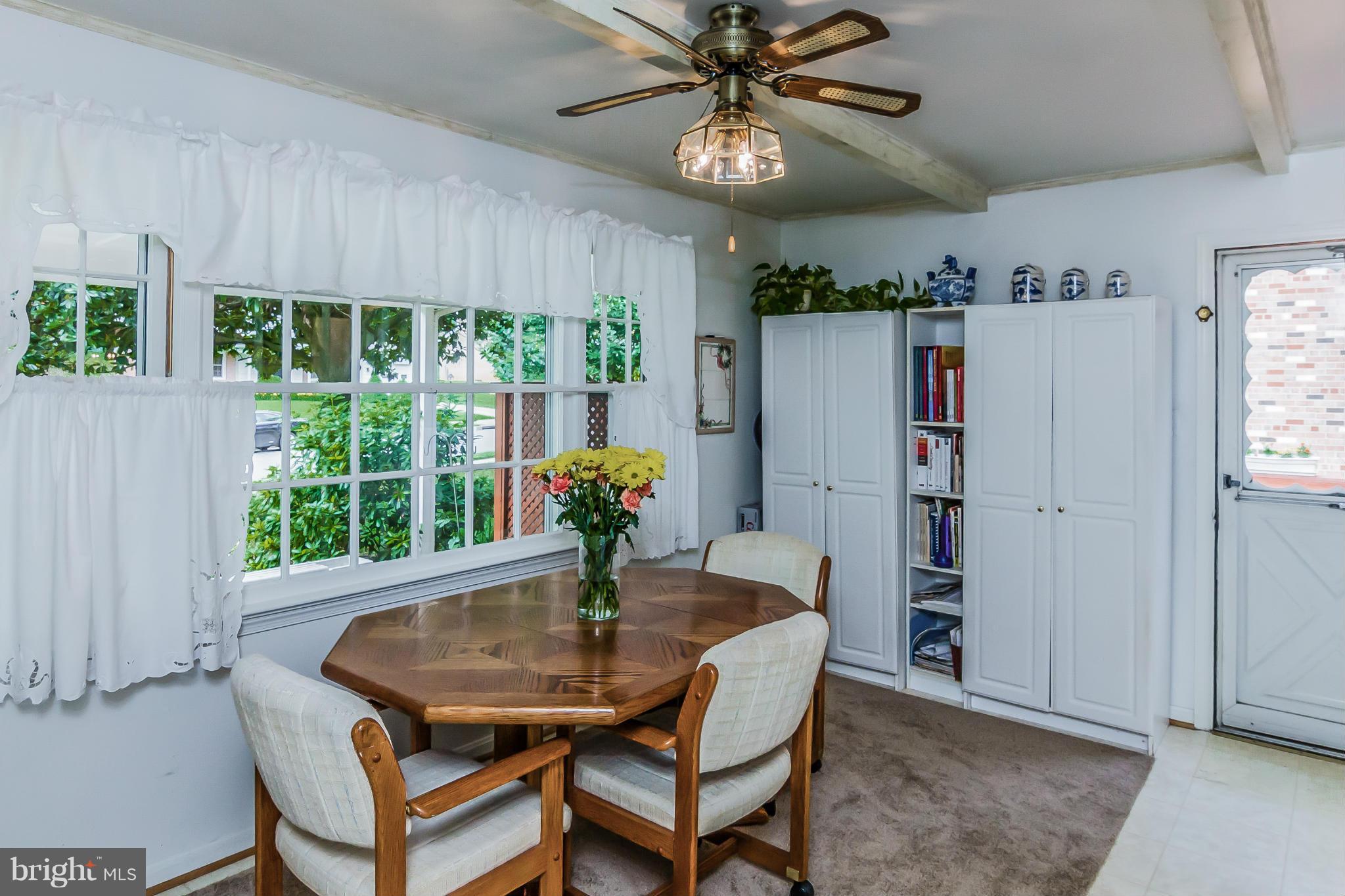 8820 Side Saddle Road Springfield, VA 22152 - Photo 11 of 29 Kitchen