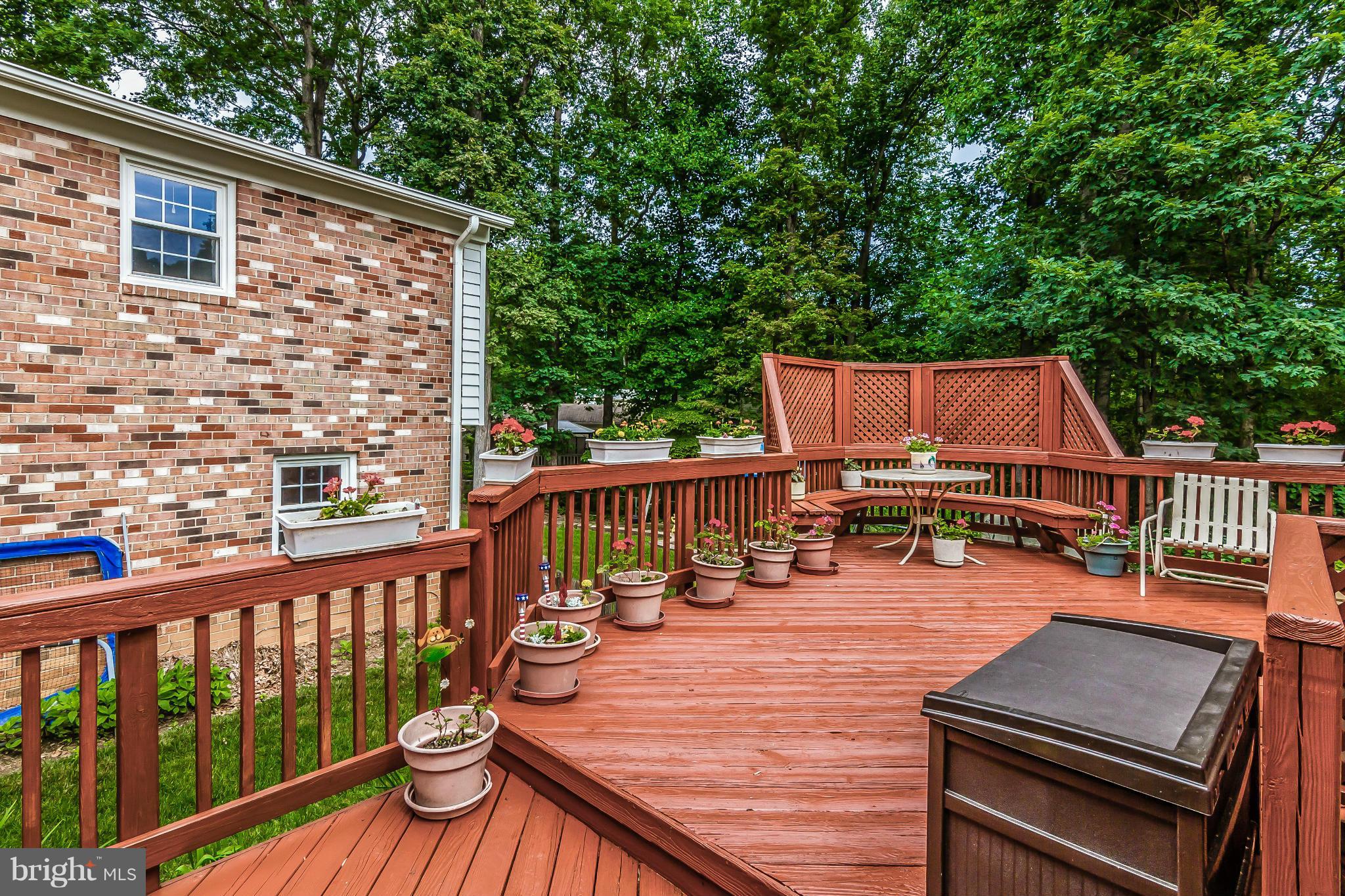 8820 Side Saddle Road Springfield, VA 22152 - Photo 28 of 29 Exterior (General)
