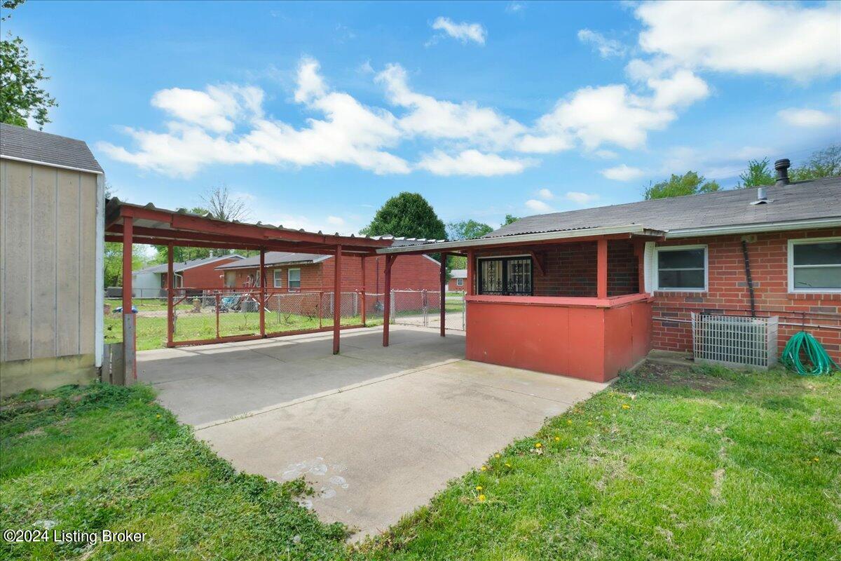 333 Mac Brae Road Louisville, KY 40214 - Photo 34 of 38 36-333 Mac Brae Rd-136