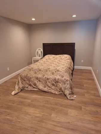 $2,100 | 48 Gee Avenue, Unit B, Gloucester, MA 01930