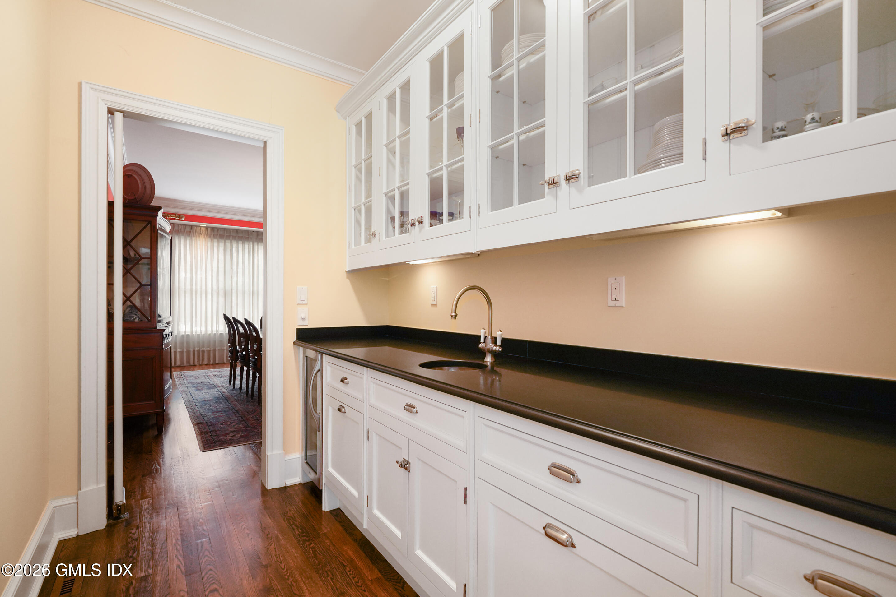 53 Waterview Way Stamford, CT 06902 - Photo 13 of 27 DSC03329_1