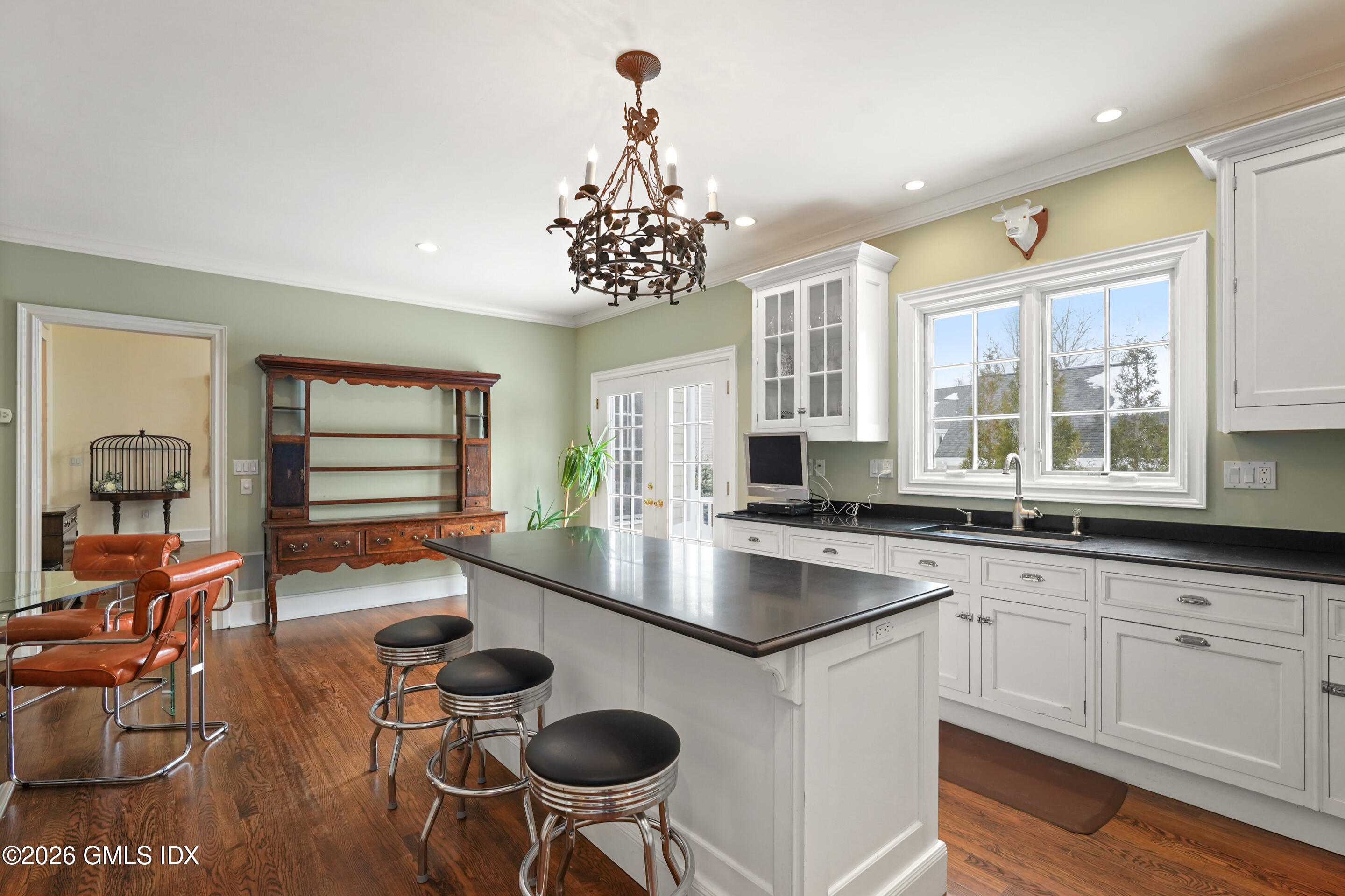 53 Waterview Way Stamford, CT 06902 - Photo 8 of 27 DSC03430_1