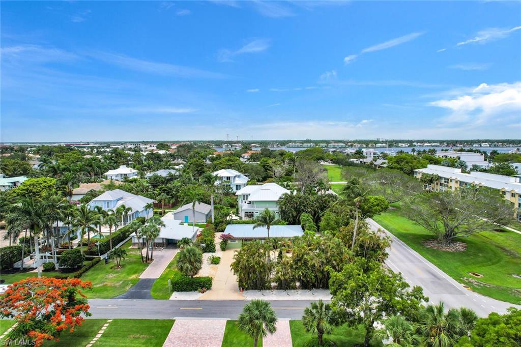 1155 6th Street South Naples, FL 34102 - Photo 30 of 35