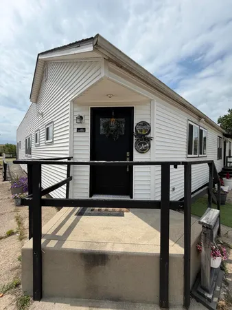 $249,999 | 801 South Shield Street, Knox, IN 46534