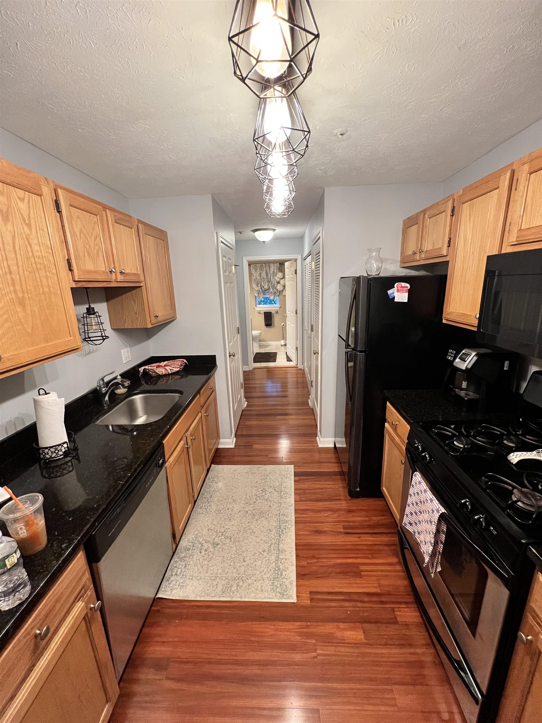 7 Crosswoods Path Boulevard, Unit 23 Merrimack, NH 03054 - Photo 12 of 20 Gallery Image 12