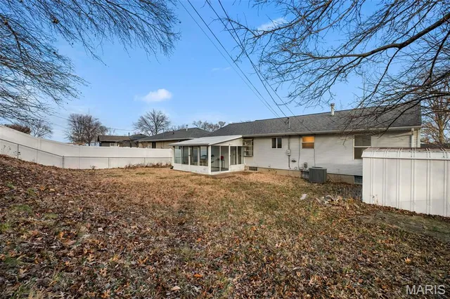 $280,000 | 36 Buckley Meadows Drive, Mehlville, MO 63125