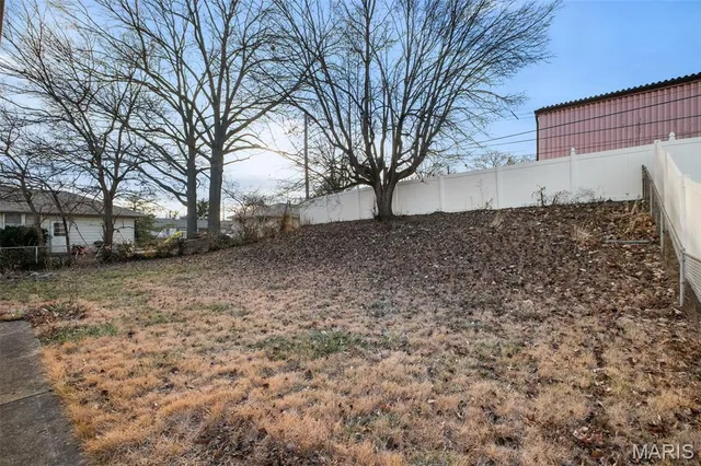 $280,000 | 36 Buckley Meadows Drive, Mehlville, MO 63125