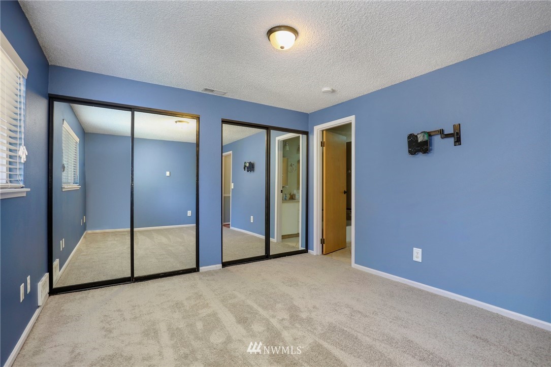 19221 146th Avenue Southeast Renton, WA 98058 - Photo 15 of 31 Gallery Image 15