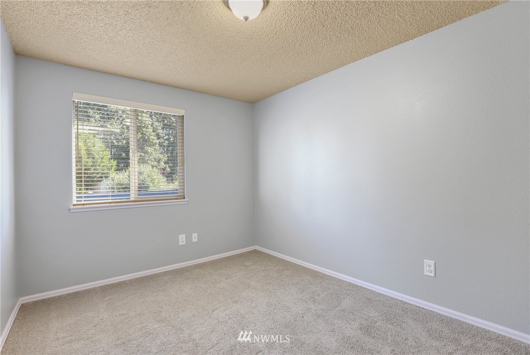 19221 146th Avenue Southeast Renton, WA 98058 - Photo 19 of 31 Gallery Image 19