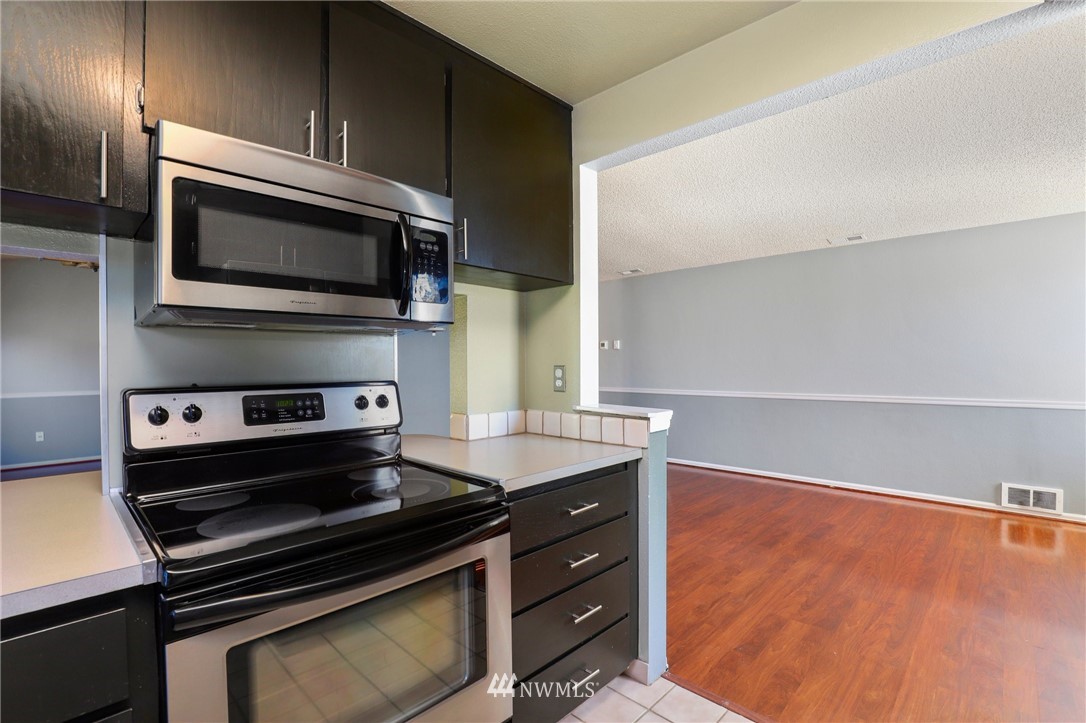 19221 146th Avenue Southeast Renton, WA 98058 - Photo 7 of 31 Gallery Image 7
