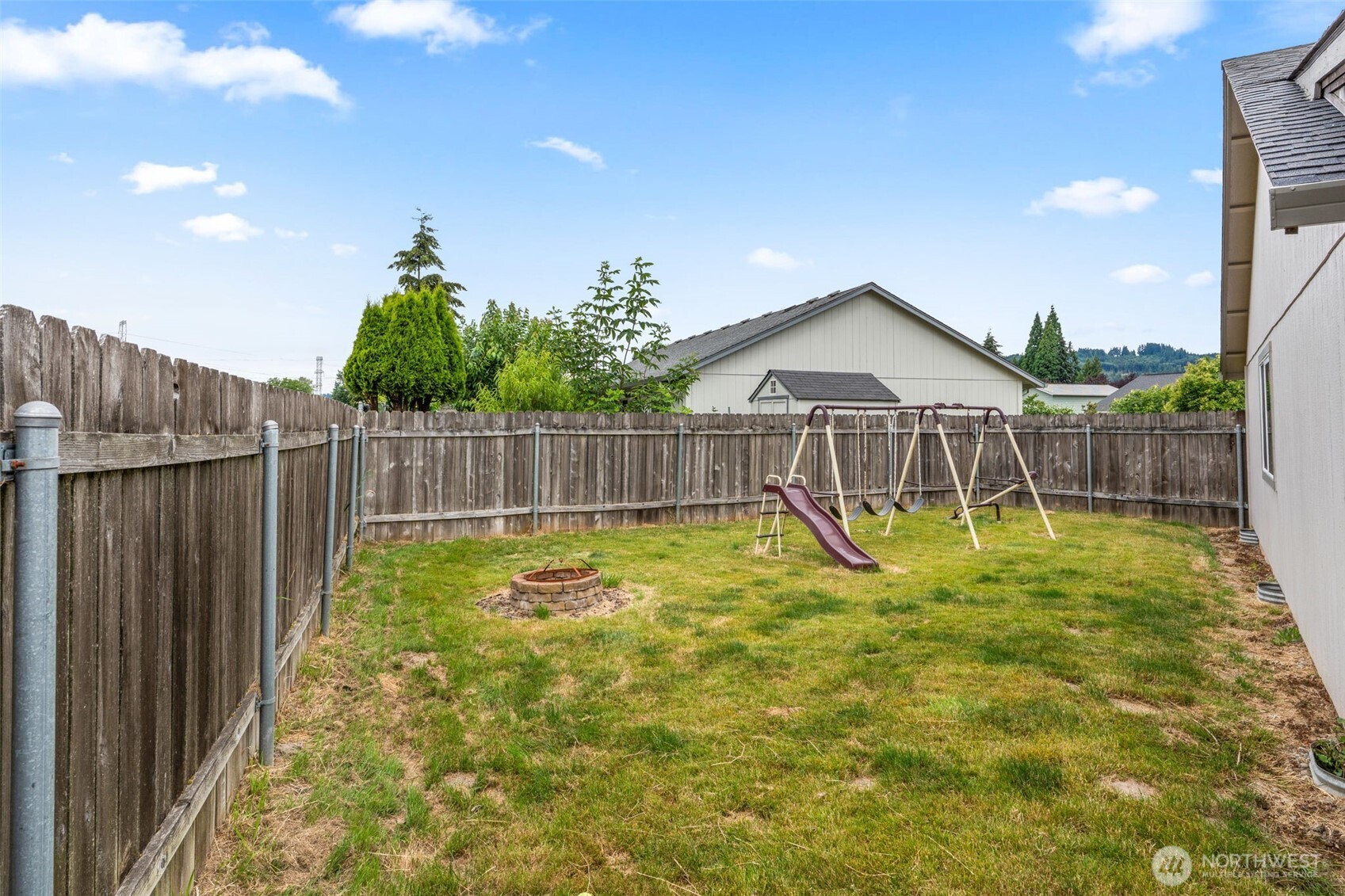 142 Charles Street Longview, WA 98632 - Photo 31 of 39