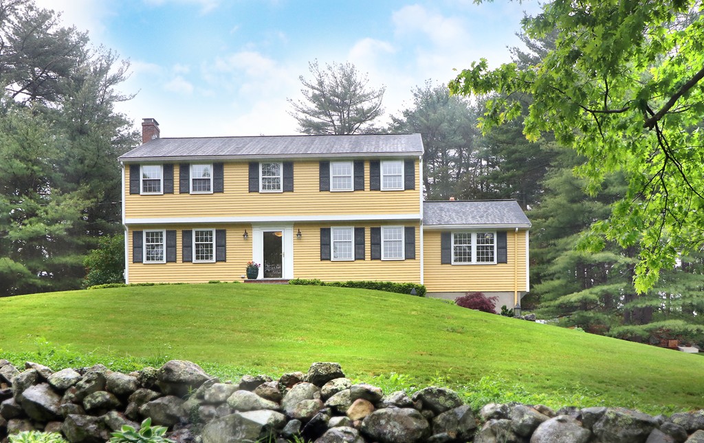 21 Woodland Road Westwood, MA 02090 - Photo 1 of 26 Gallery Image 1