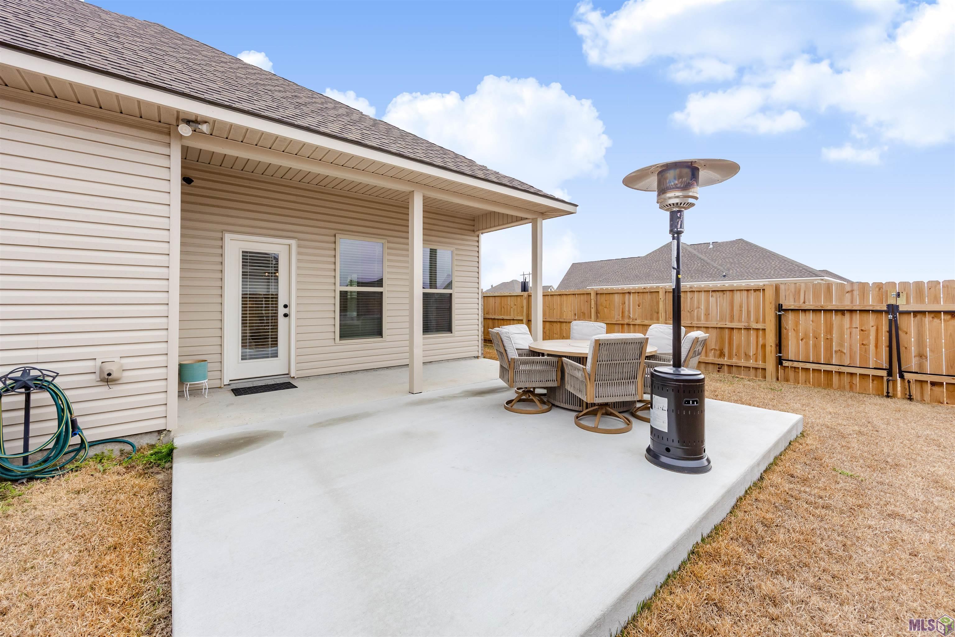 17208 Tidewater Lane Baton Rouge, LA 70810 - Photo 25 of 34