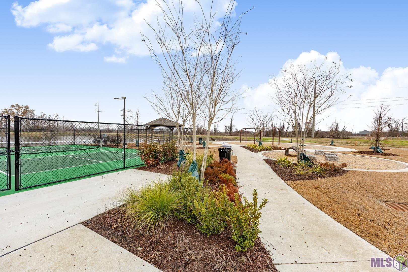 17208 Tidewater Lane Baton Rouge, LA 70810 - Photo 32 of 34