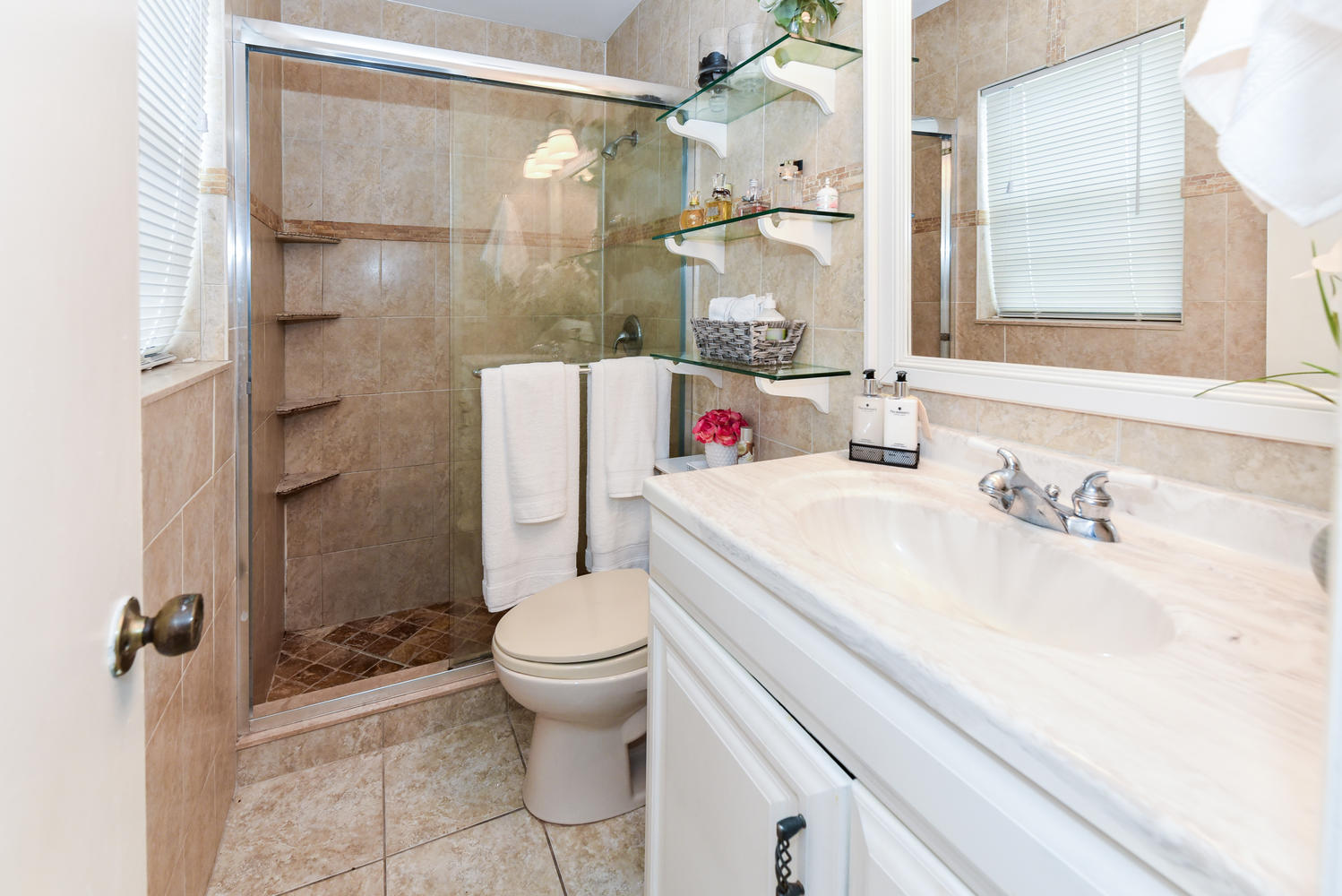 9561 Affirmed Lane Boca Raton, FL 33496 - Photo 6 of 28 9561 Affirmed Ln Boca Raton FL-large-007