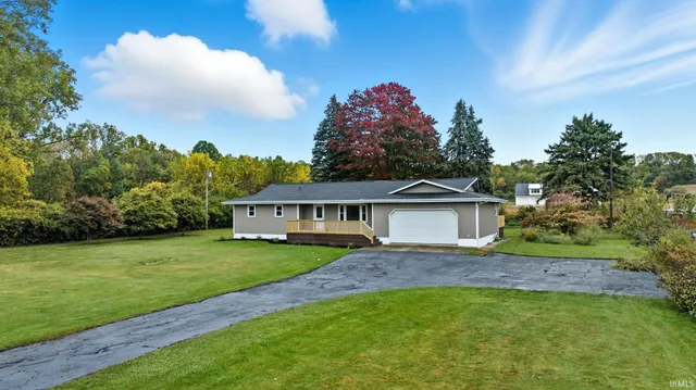 $325,000 | 13550 Dragoon Trail, Mishawaka, IN 46544