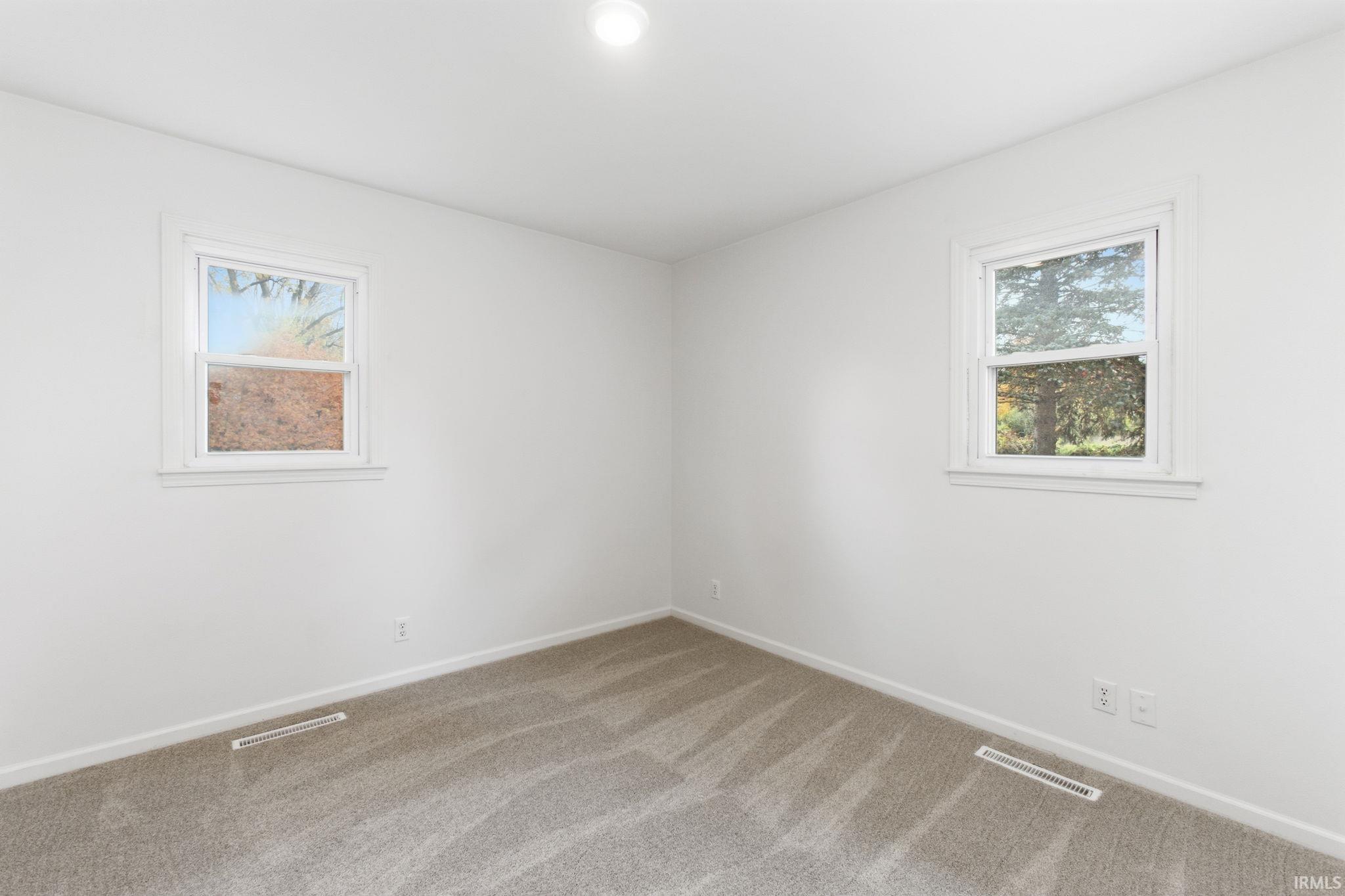 13550 Dragoon Trail Mishawaka, IN 46544 - Photo 20 of 26