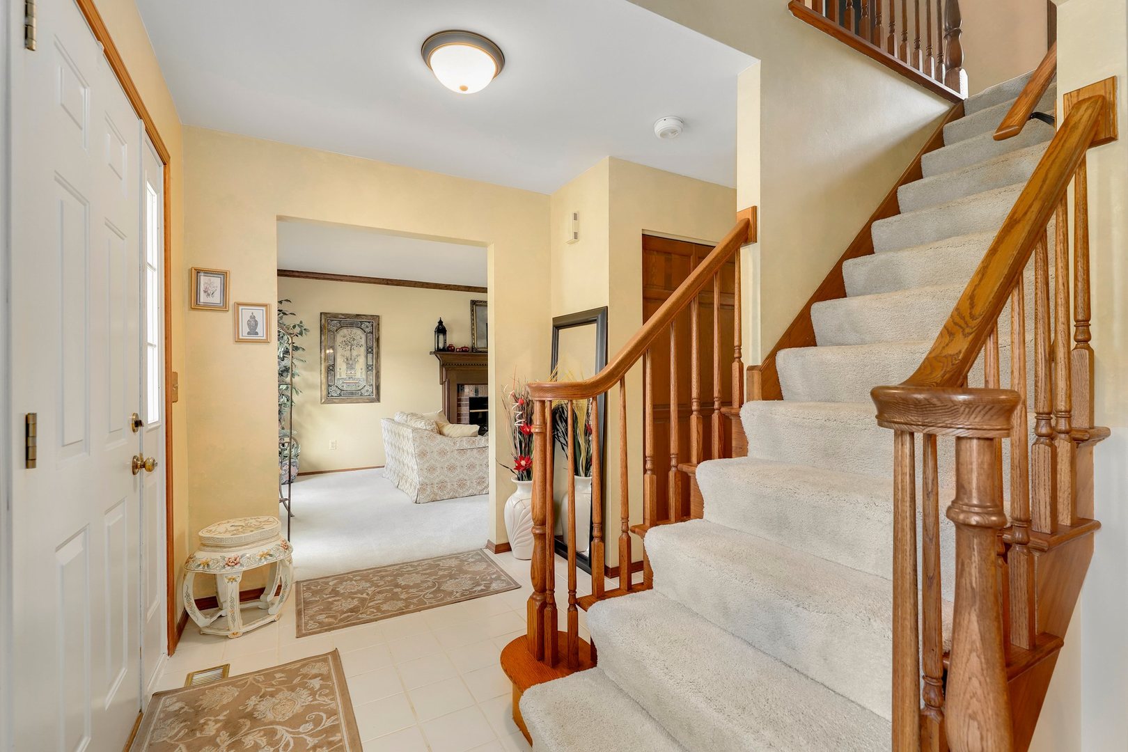 961 Lewis Road Geneva, IL 60134 - Photo 4 of 41