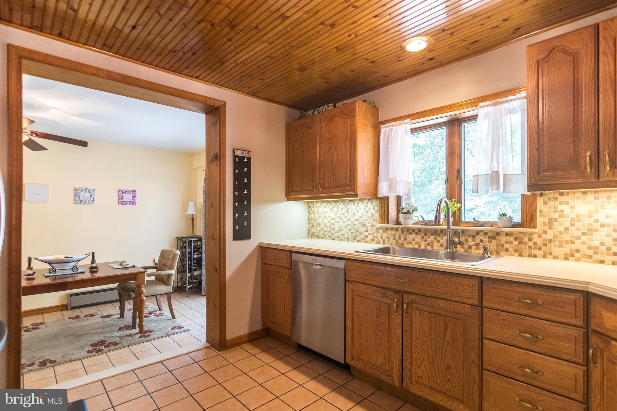 6191 West Mill Road Flourtown, PA 19031 - Photo 8 of 39 Gallery Image 8
