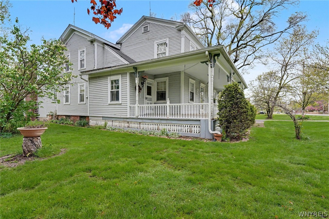 7098 North State Road Hamburg, NY 14075 - Photo 4 of 50