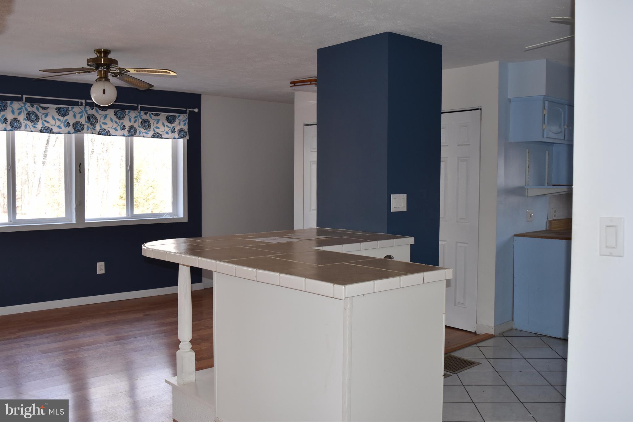 726 Thunder Road Front Royal, VA 22630 - Photo 13 of 29 Kitchen