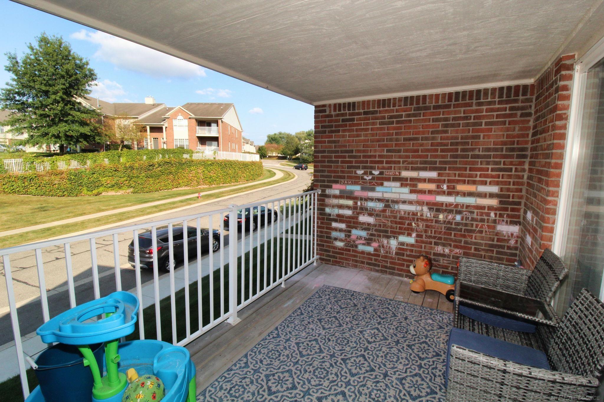 1766 Flagstone Circle Rochester, MI 48307 - Photo 7 of 28