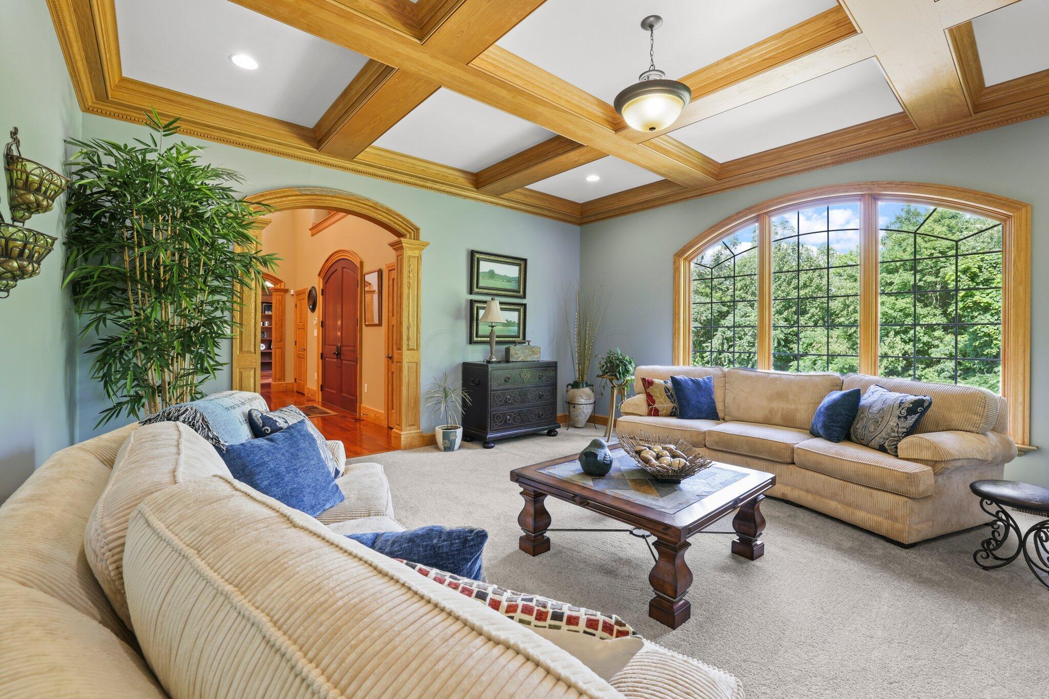 6201 Wilson Road Butler, OH 44822 - Photo 10 of 59 Living room